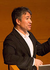 Yukio Lippit